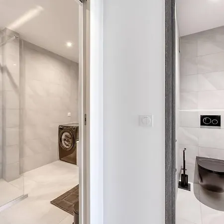 Zenbnb / Mont-blanc N°2 / Colocation / Tram 17 Apartament *
