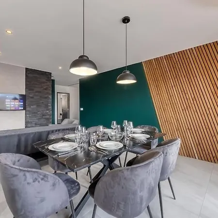 Apartament Zenbnb / Mont-blanc N°2 / Colocation / Tram 17 *